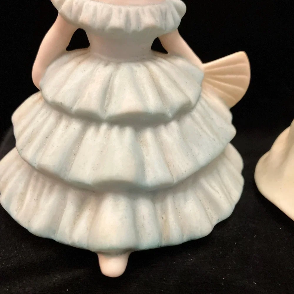 VTG 1960s Mallory Ceramic Figurine Set 2 Blue & Yellow Southern Belle Hand Fans